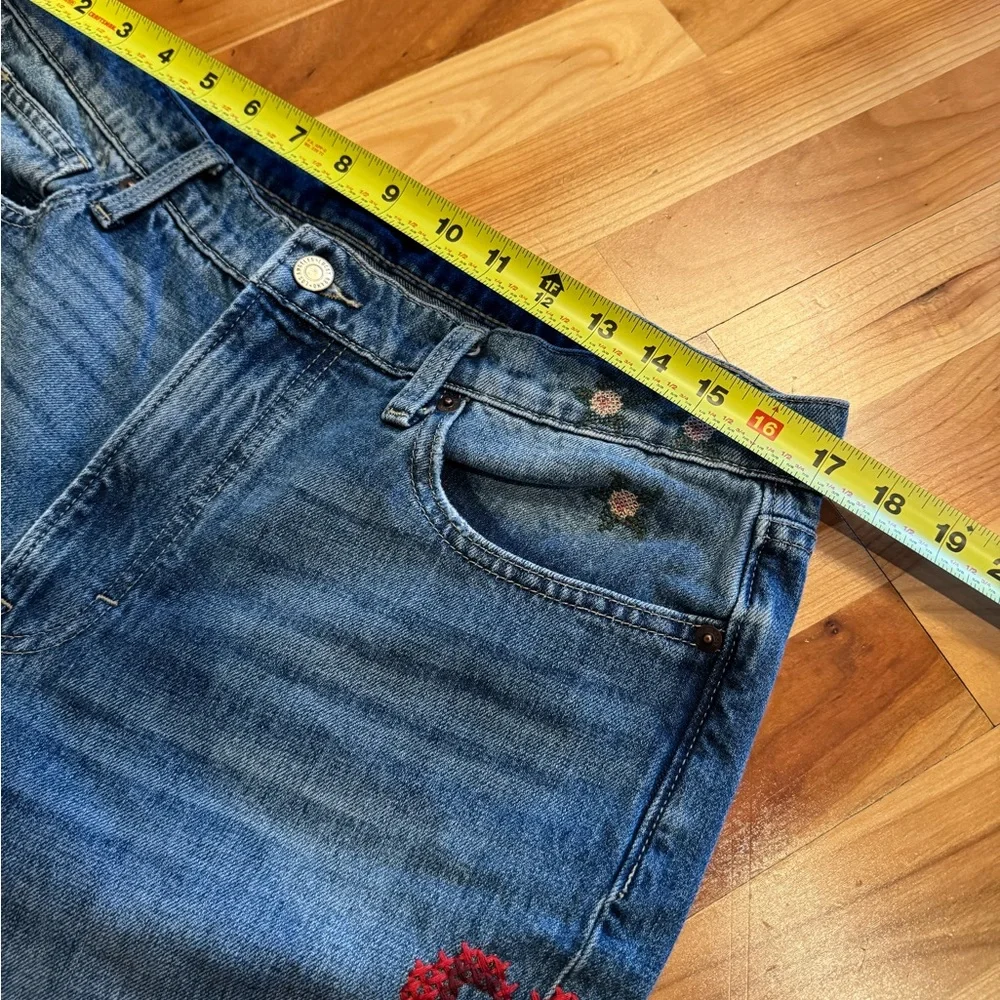 Lucky Brand “Nebula” Embroidered Cross Stitch Jeans – 12R Mid-Rise Boy Jean - Picture 11 of 14